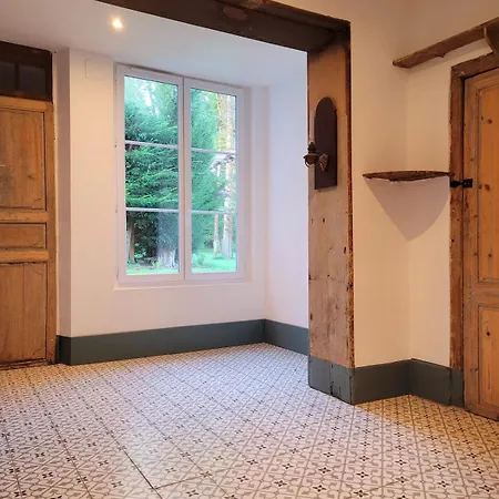 Château De Charme Avec Parc Arboré