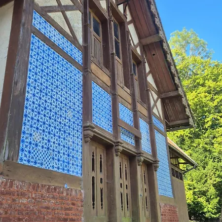 Villa Château De Charme Avec Parc Arboré *